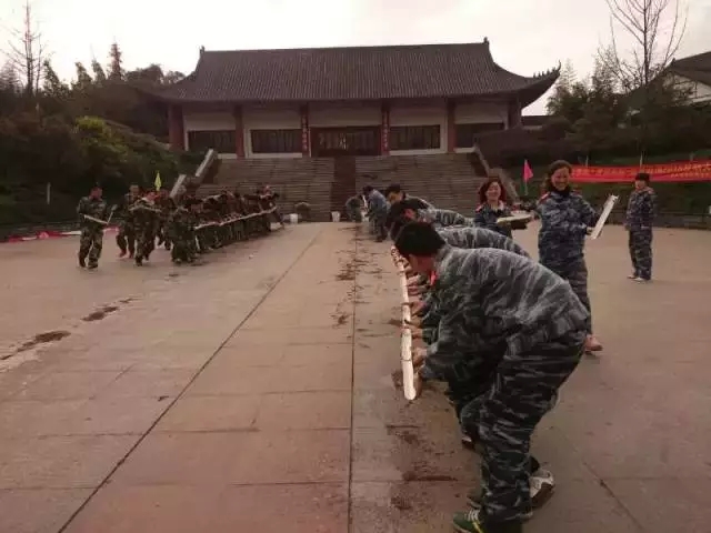 齊心奮進，夢想起航，遠景裝飾2015啟動大會-全員會師