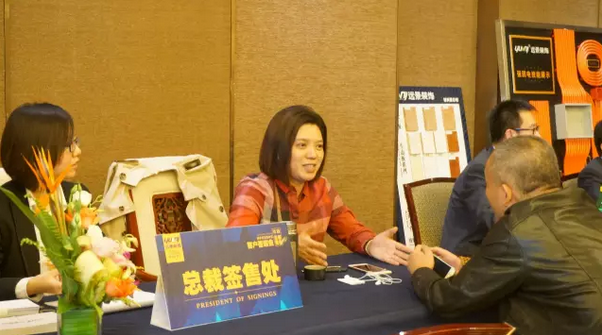 總裁簽售引爆搶購熱潮，11.15客戶答謝會榮耀謝幕！