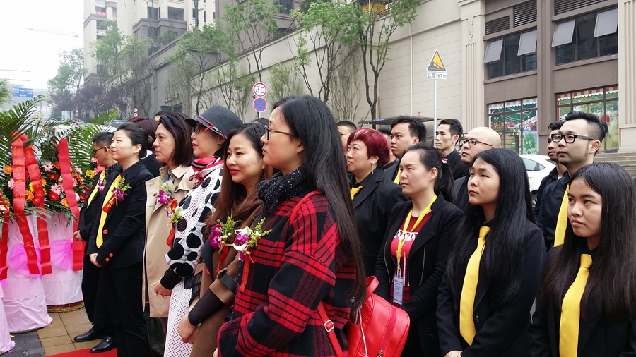 開啟高端品質(zhì)生活，遠景裝飾兩江新宸店盛大開業(yè)